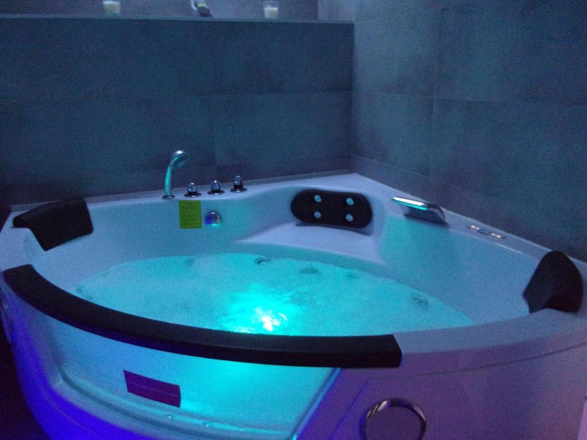 Le Bourget - Suite Romantique Narbonne Luaran gambar